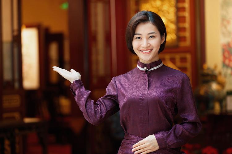 服务礼仪接待 细节之处见真章——摄制服务的视觉呈现之道